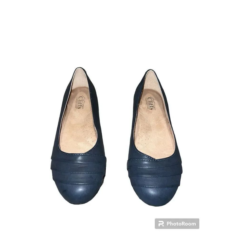✨Cliffs by White Mountain Ballet Navy Sz 9.5 Flats - Clara✨